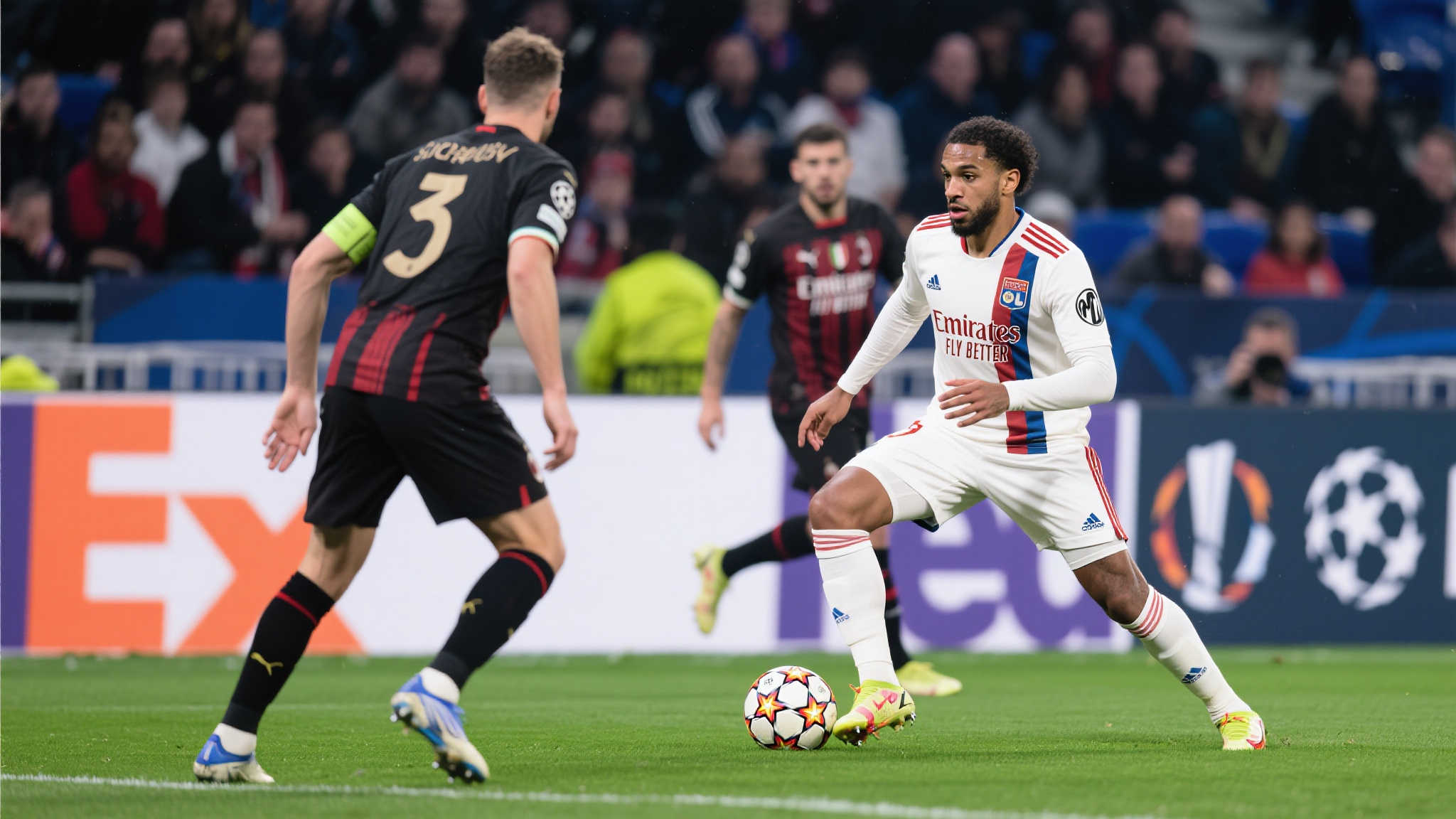 施洛特贝克领衔24/25赛季欧冠长传榜,以94次居首 随着欧洲豪门俱乐部竞争强度逐步升级,“防守型组织者